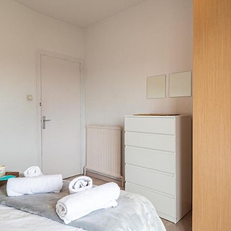 Bed&Bcn Glories Apartment Барселона Екстериор снимка