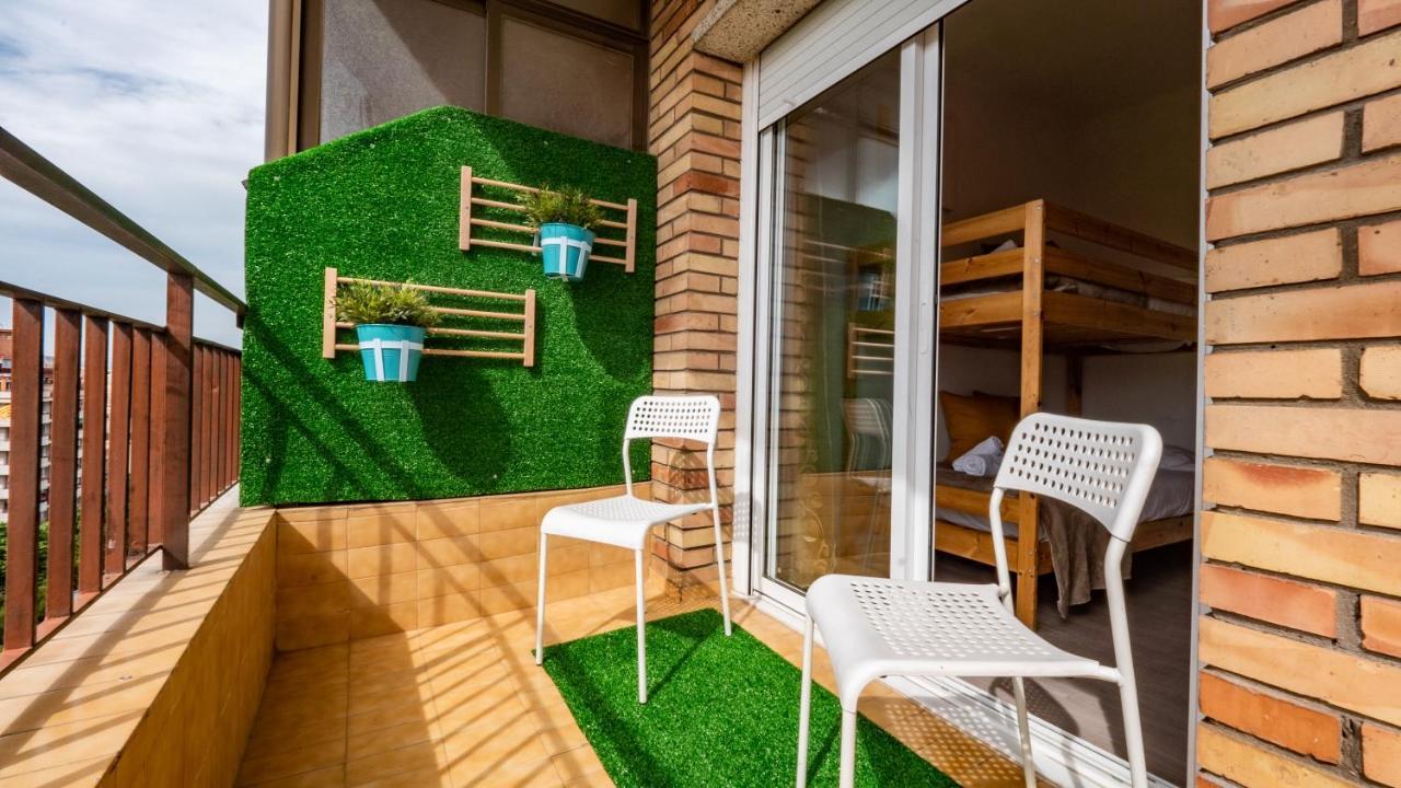 Bed&Bcn Glories Apartment Барселона Екстериор снимка